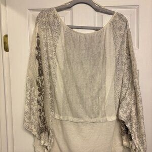 Beige and Taupe ✨ Free People Oversized Boho Blouse – Size S ✨Embroidered Lace